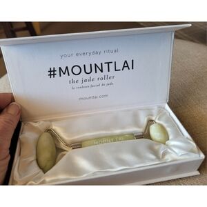 Mount Lai Jade Facial Massage Roller with Box